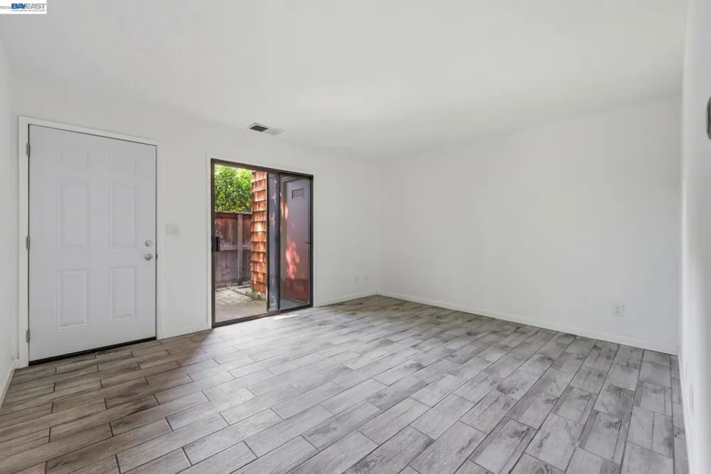 1455 Latour Ln #13 Concord, CA 94521