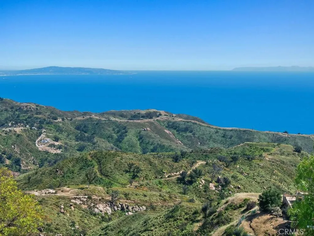 22331 Swenson Drive Topanga, CA 90290