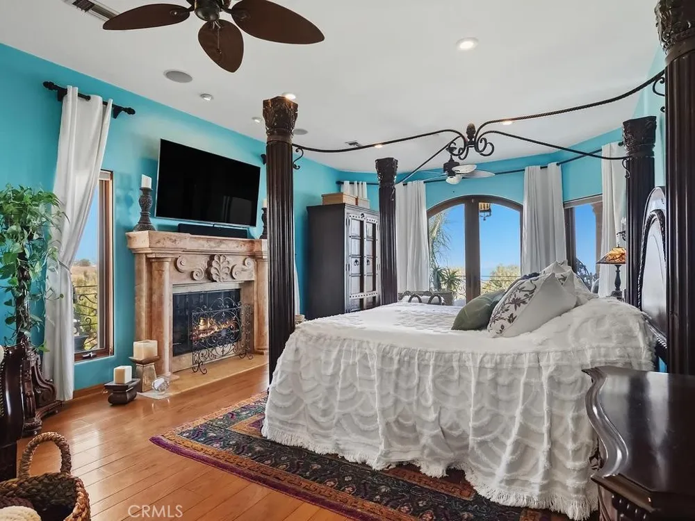 22331 Swenson Drive Topanga, CA 90290