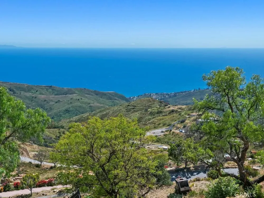 22331 Swenson Drive Topanga, CA 90290