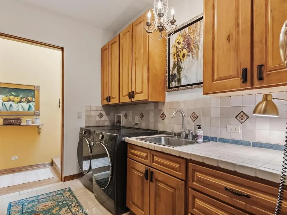 22331 Swenson Drive Topanga, CA 90290