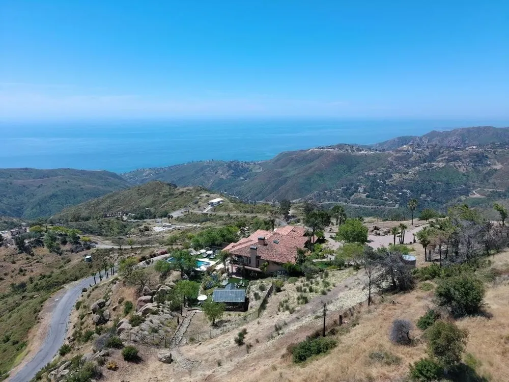 22331 Swenson Drive Topanga, CA 90290