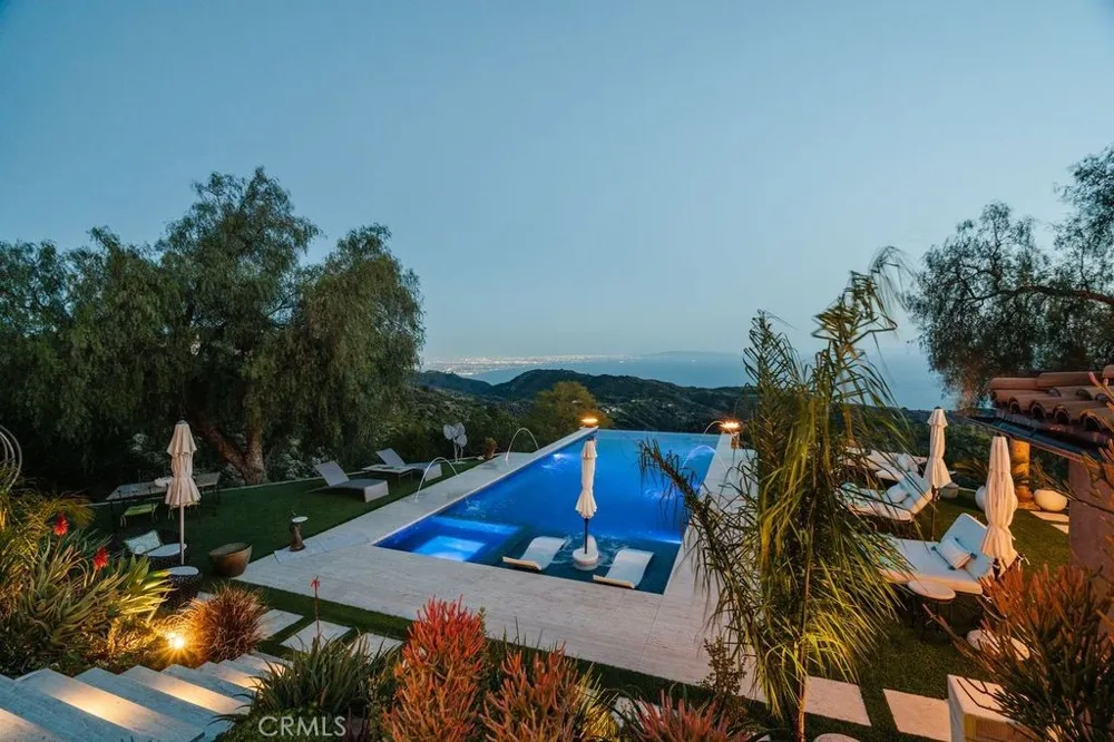 22331 Swenson Drive Topanga, CA 90290