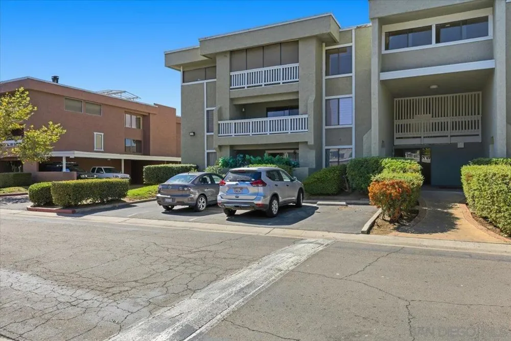 1020 E Washington #97 Escondido, CA 92025