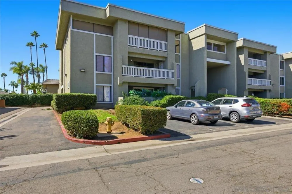 1020 E Washington #97 Escondido, CA 92025