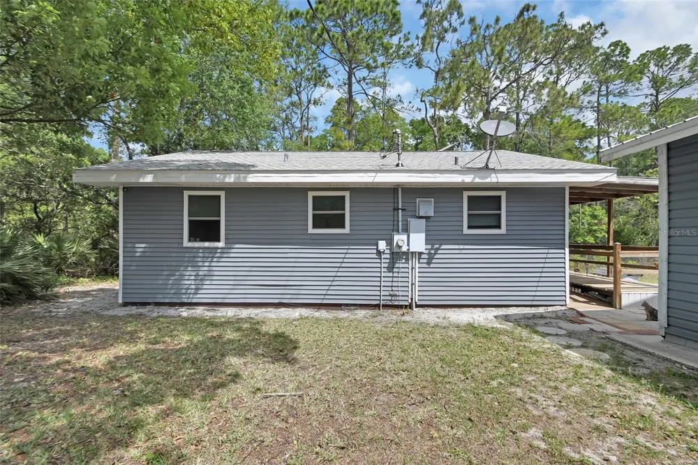 25801 BLUE LAKES DRIVE Paisley, FL 32767