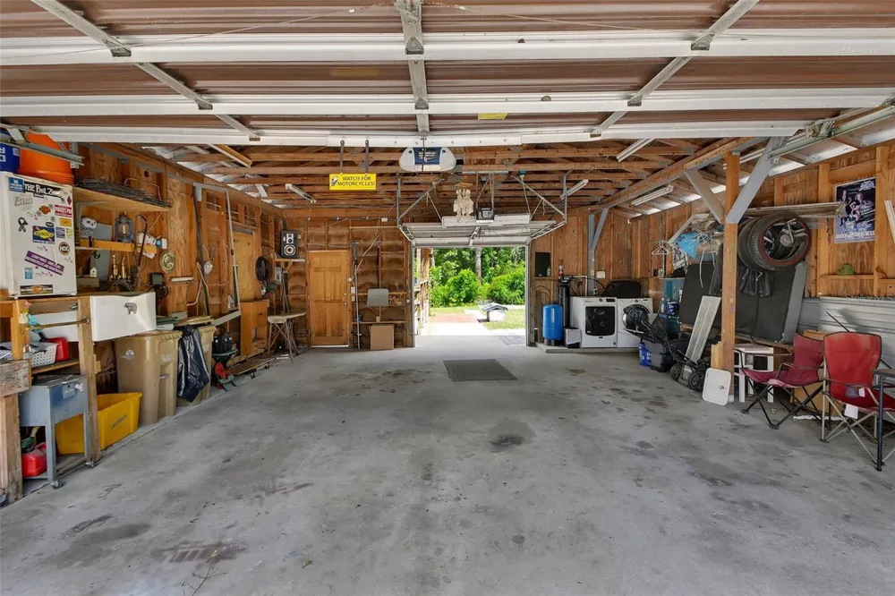 25801 BLUE LAKES DRIVE Paisley, FL 32767