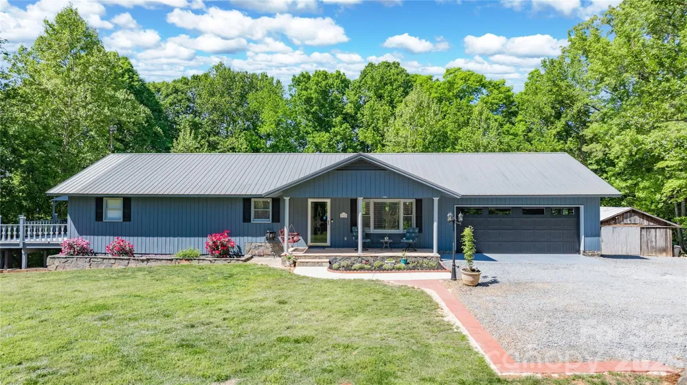 7362 Volunteer Rescue Road Denton, NC 27239