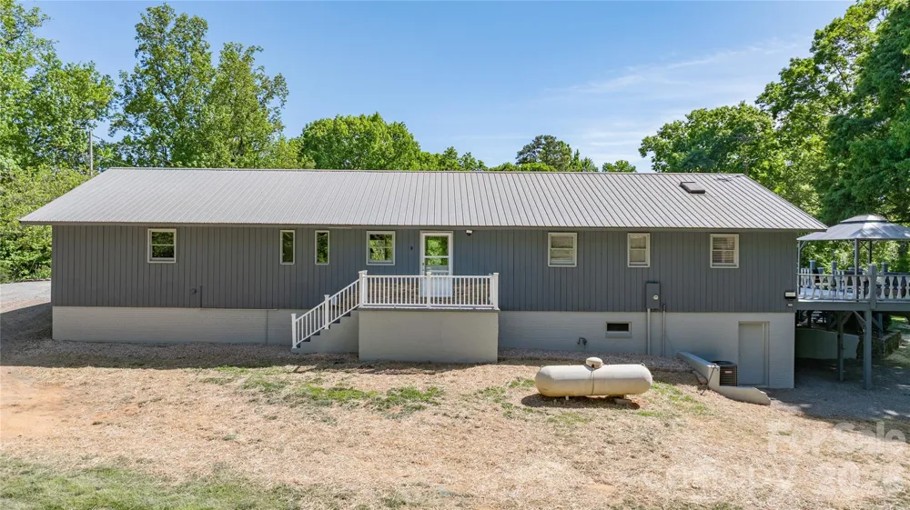 7362 Volunteer Rescue Road Denton, NC 27239