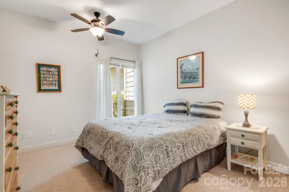 29 Little Cedar Court Asheville, NC 28805