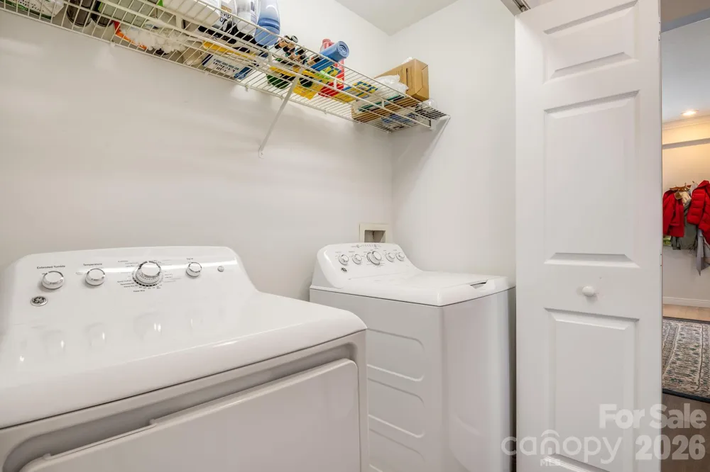 29 Little Cedar Court Asheville, NC 28805