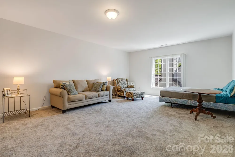 29 Little Cedar Court Asheville, NC 28805