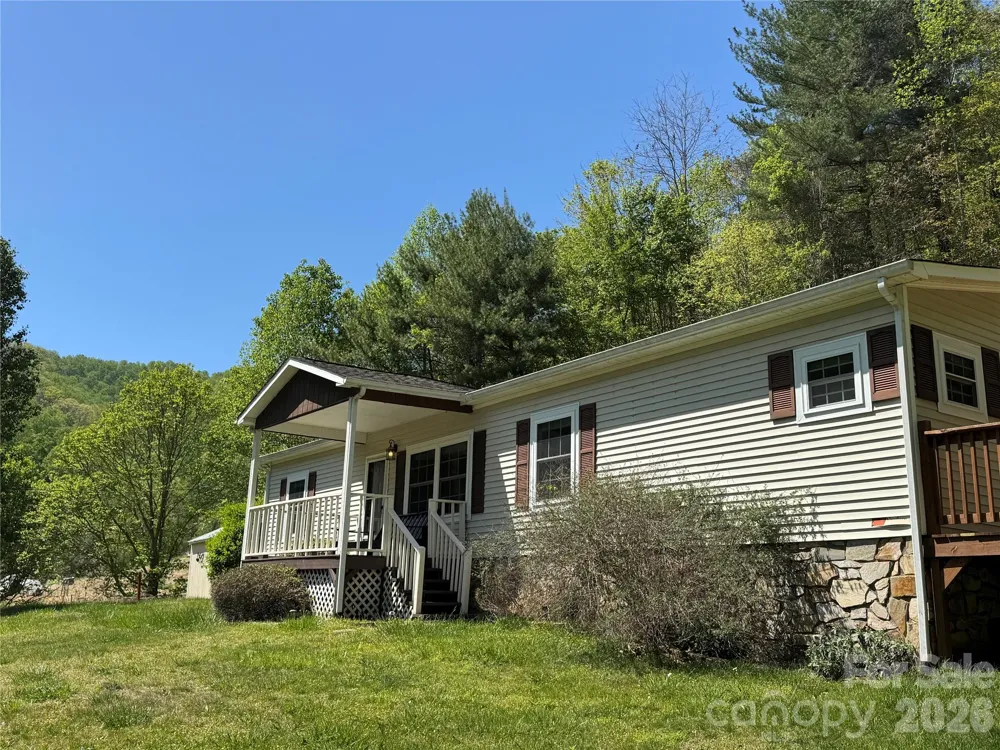 942 Fisher Branch Road Marshall, NC 28753