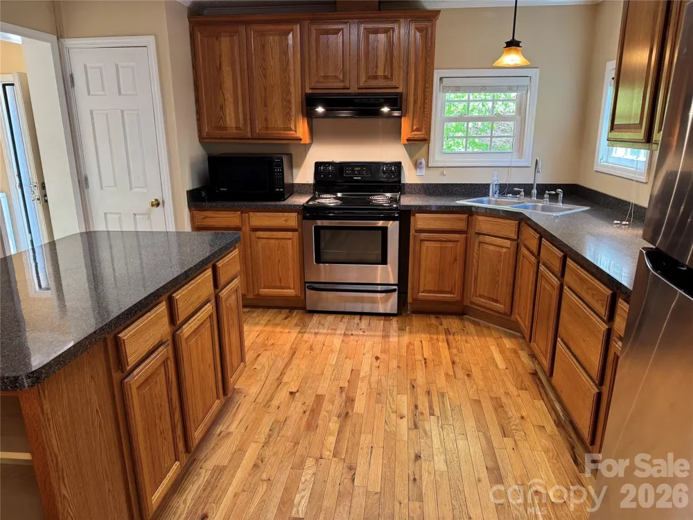 942 Fisher Branch Road Marshall, NC 28753