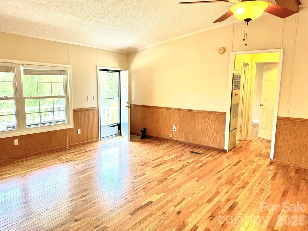 942 Fisher Branch Road Marshall, NC 28753