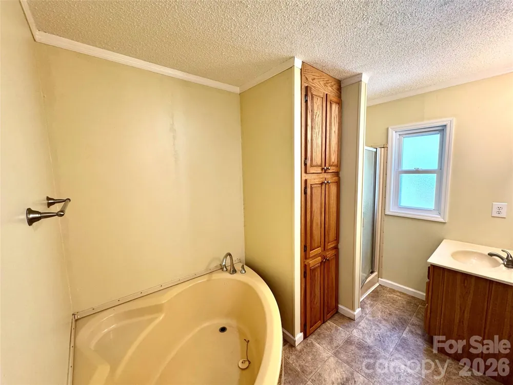 942 Fisher Branch Road Marshall, NC 28753
