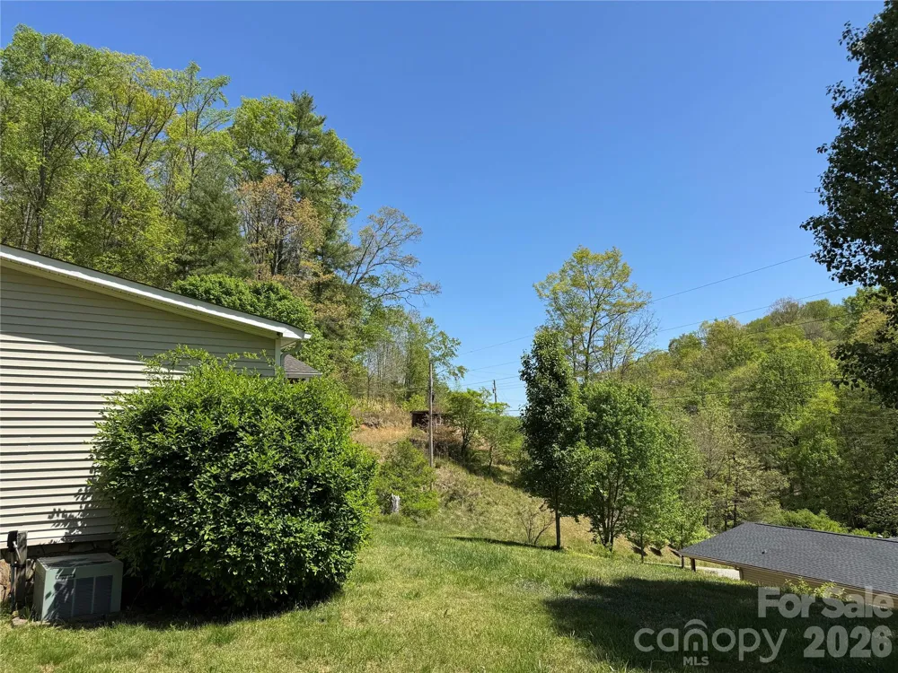 942 Fisher Branch Road Marshall, NC 28753