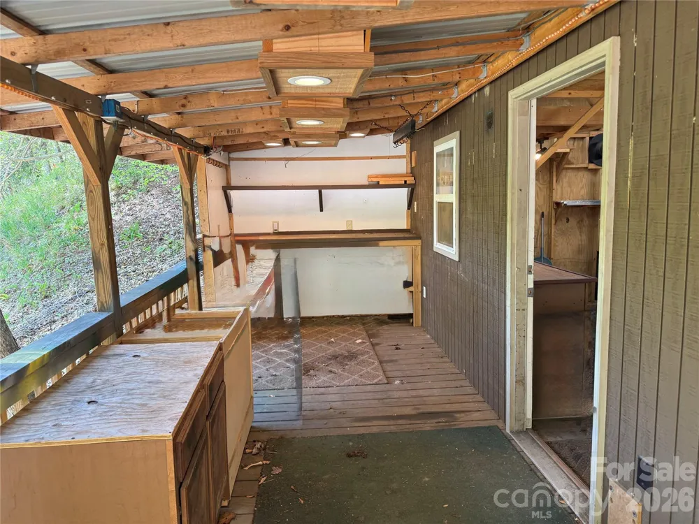 942 Fisher Branch Road Marshall, NC 28753