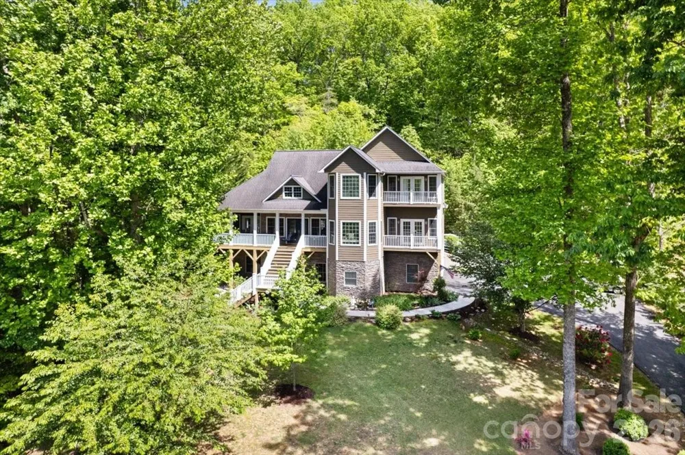 1307 Golf Course Road Old Fort, NC 28762