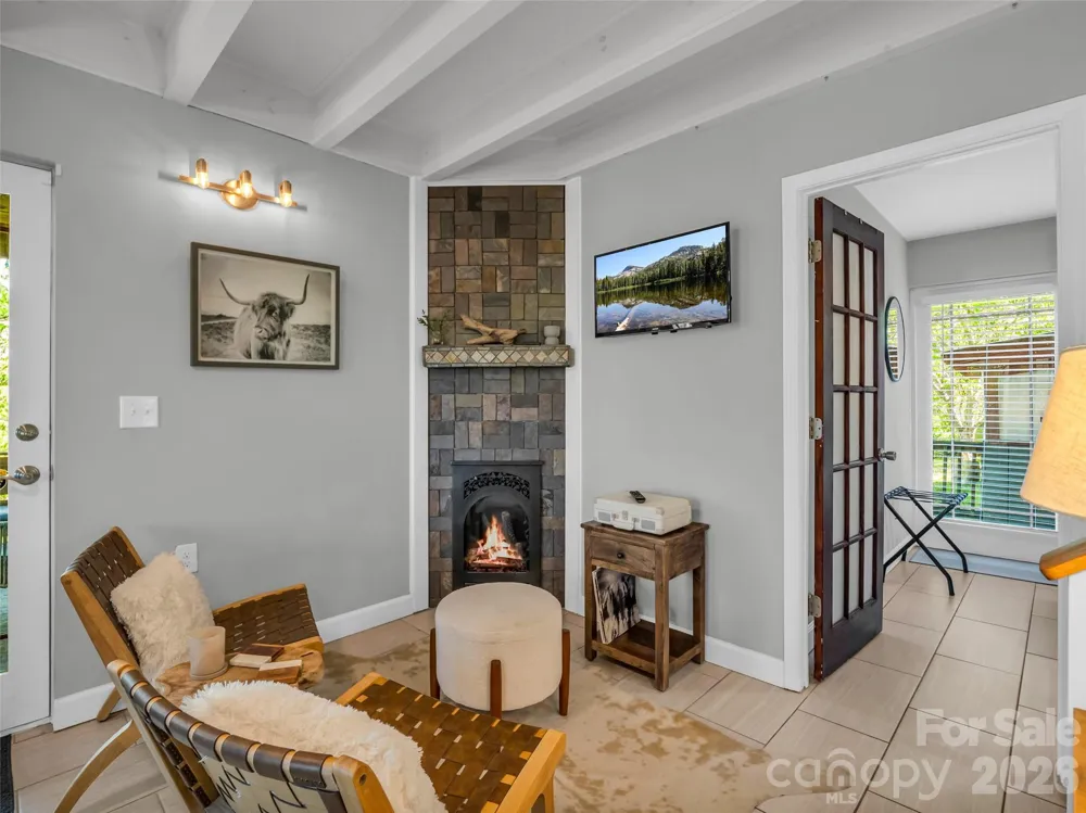 3 Ravine Extension Woodfin, NC 28804
