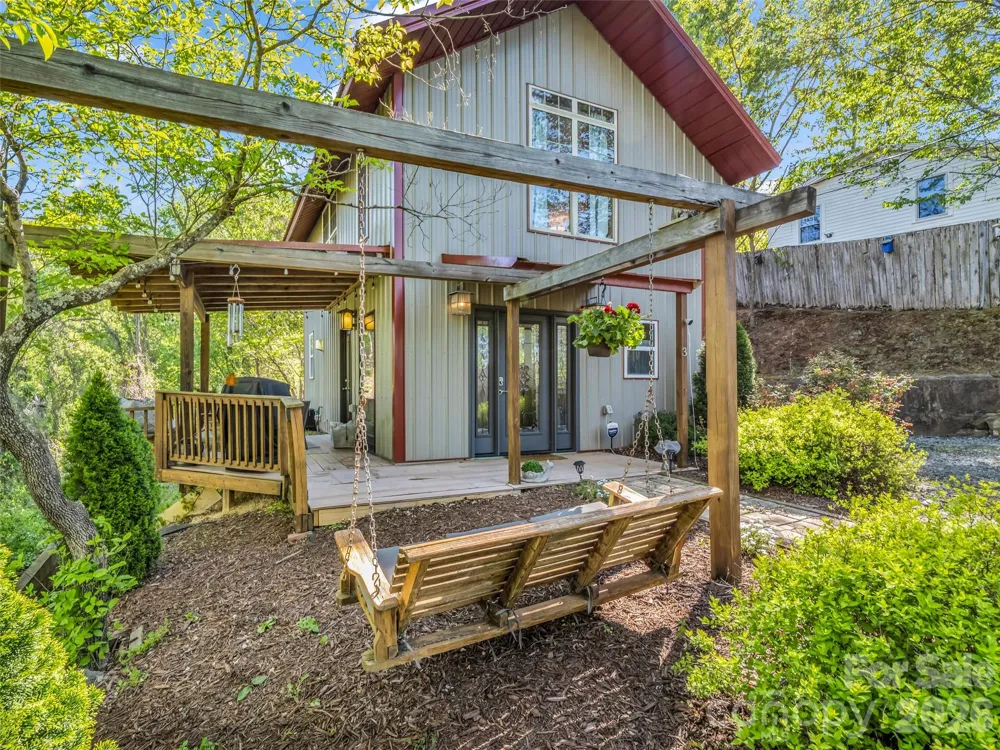 3 Ravine Extension Woodfin, NC 28804