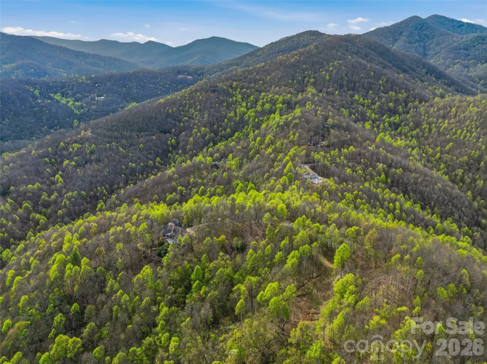 #227 Flying Dutchman Road Sylva, NC 28779