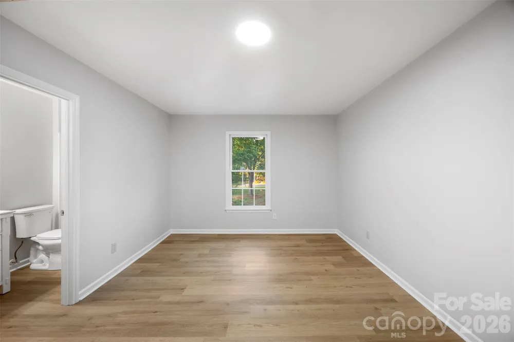 809 Jamestown Drive #5 Gastonia, NC 28056