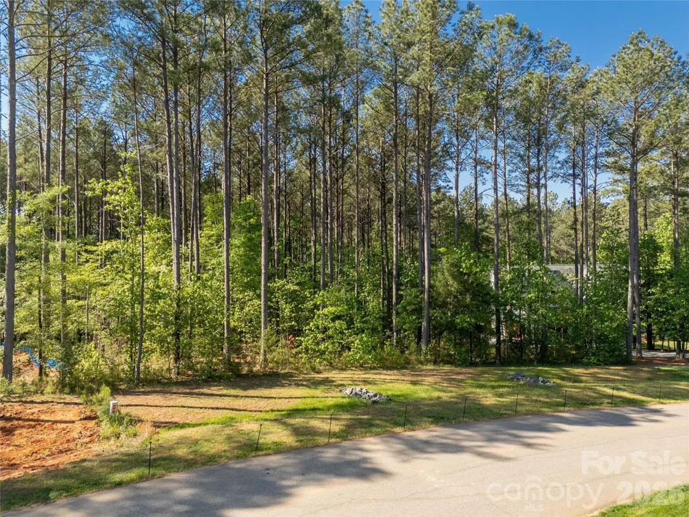 6361 Chimney Bluff Road Lancaster, SC 29720