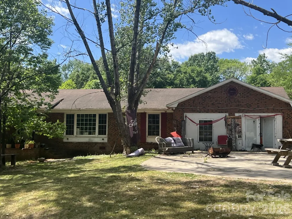 899 US Highway 52 Highway Wadesboro, NC 28170