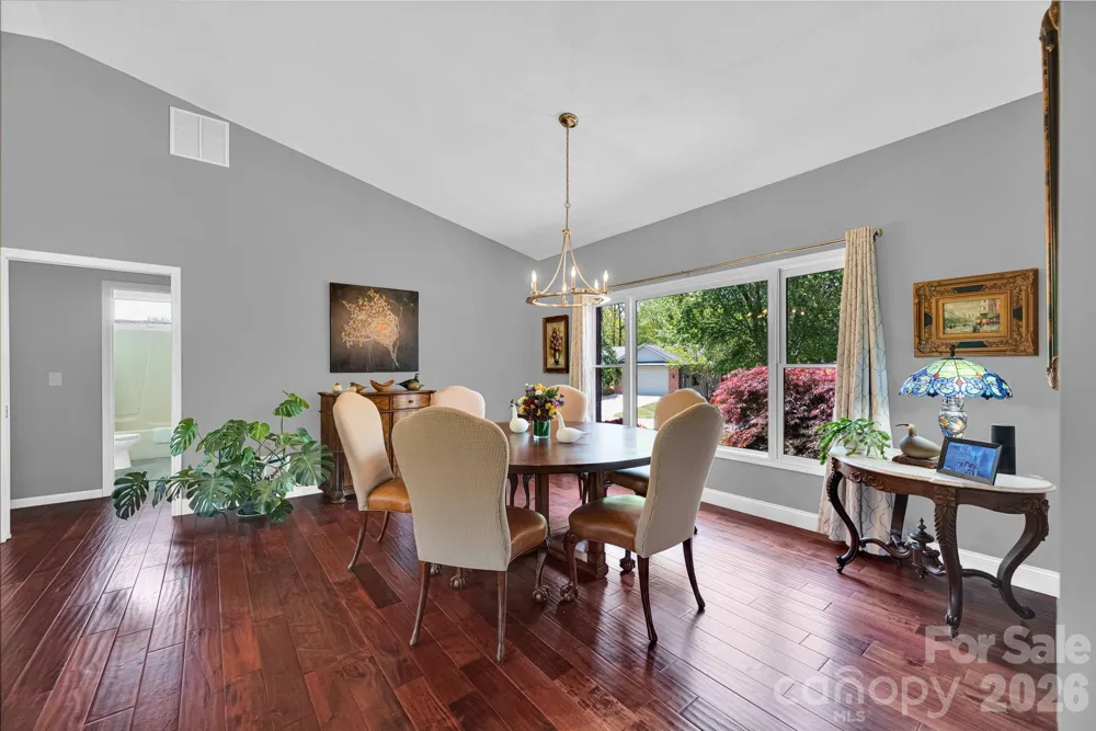 108 Fairway Knoll Drive Hendersonville, NC 28739