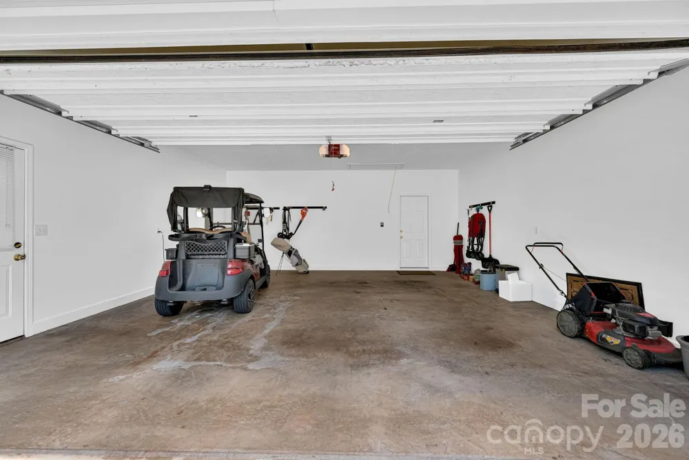108 Fairway Knoll Drive Hendersonville, NC 28739