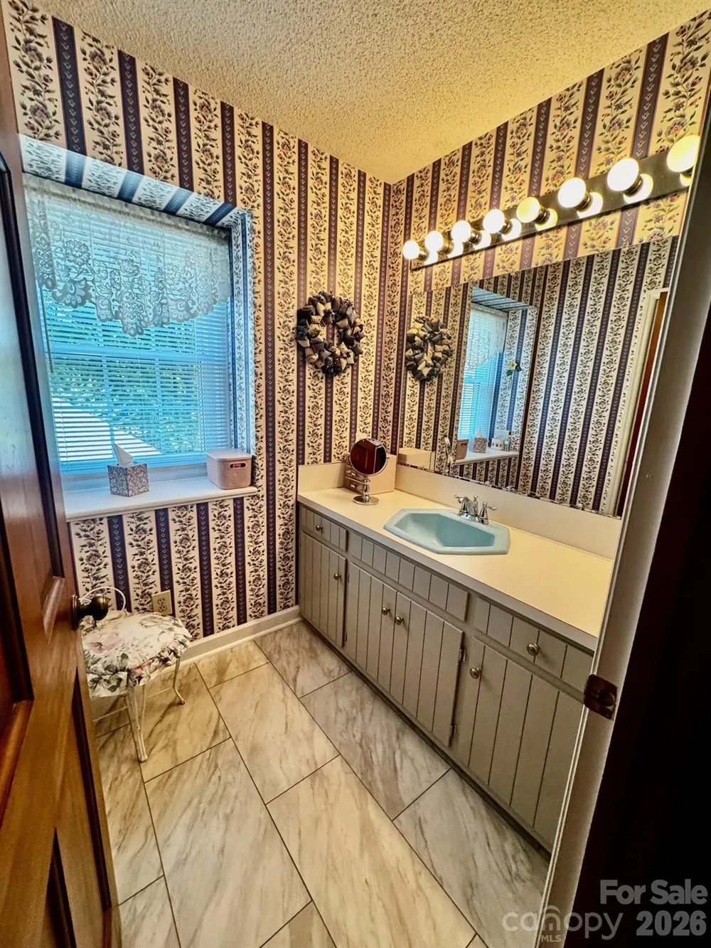 204 Brentwood Drive Maiden, NC 28650