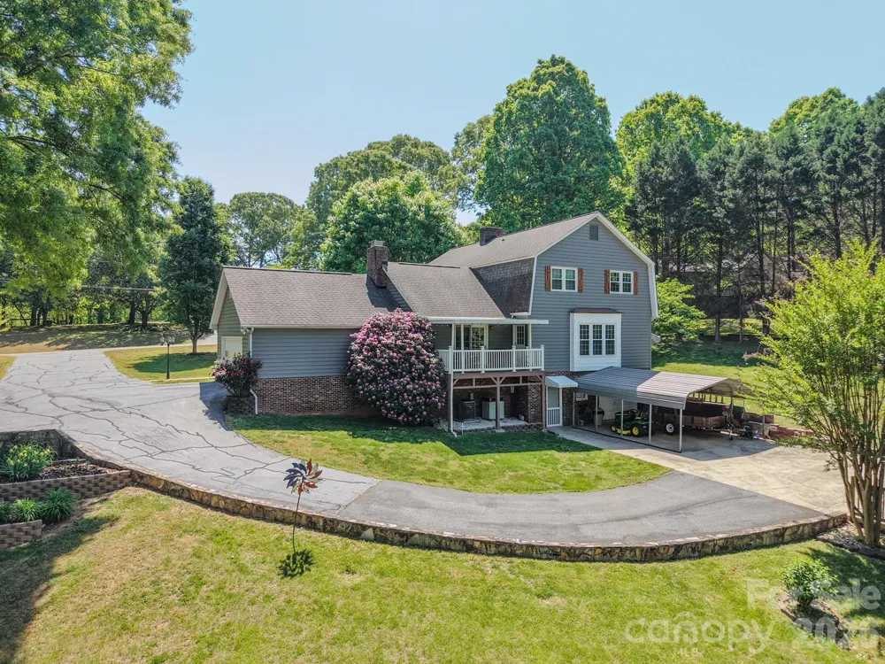 204 Brentwood Drive Maiden, NC 28650