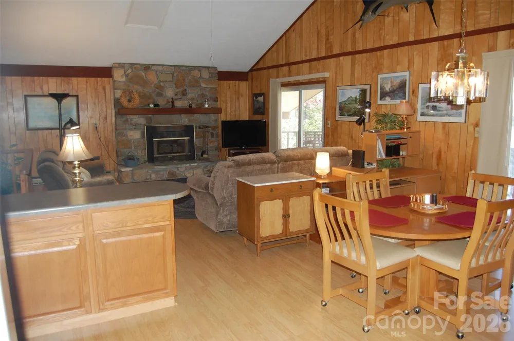 61 Dew Drop Loop Newland, NC 28657