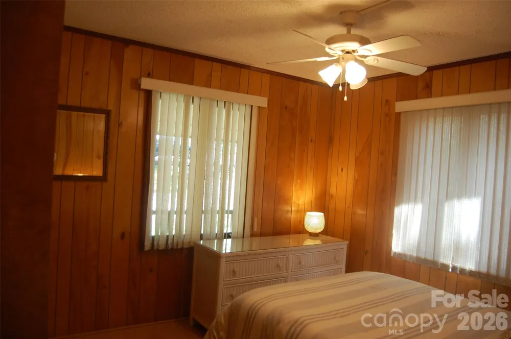 61 Dew Drop Loop Newland, NC 28657