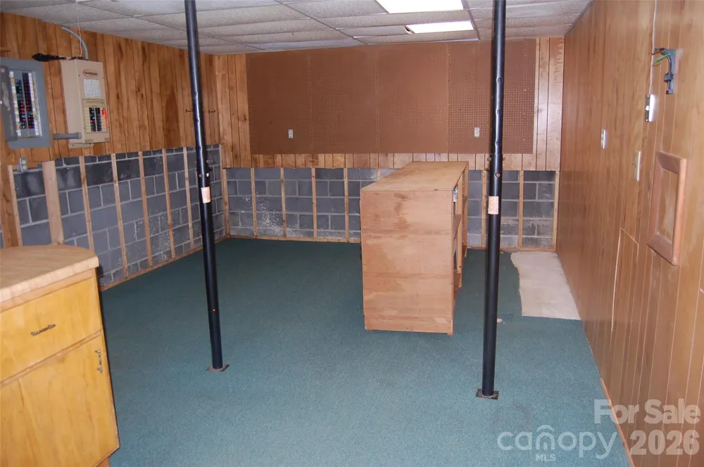 61 Dew Drop Loop Newland, NC 28657