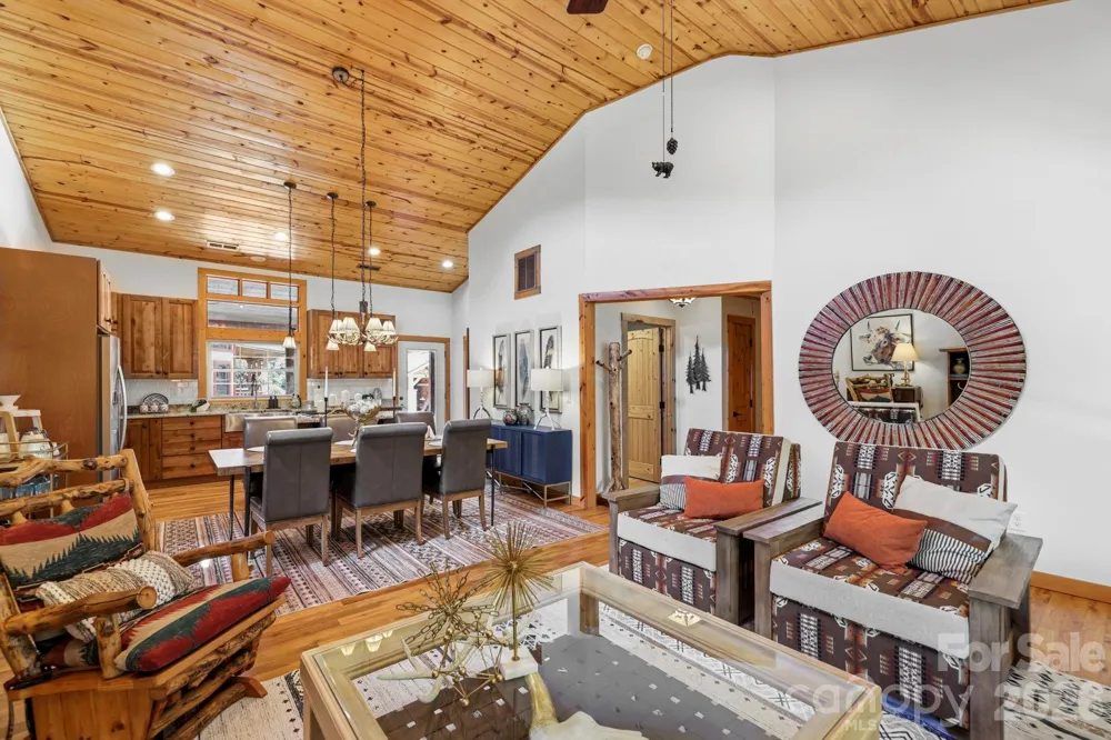 107 5th Street Black Mountain, NC 28711