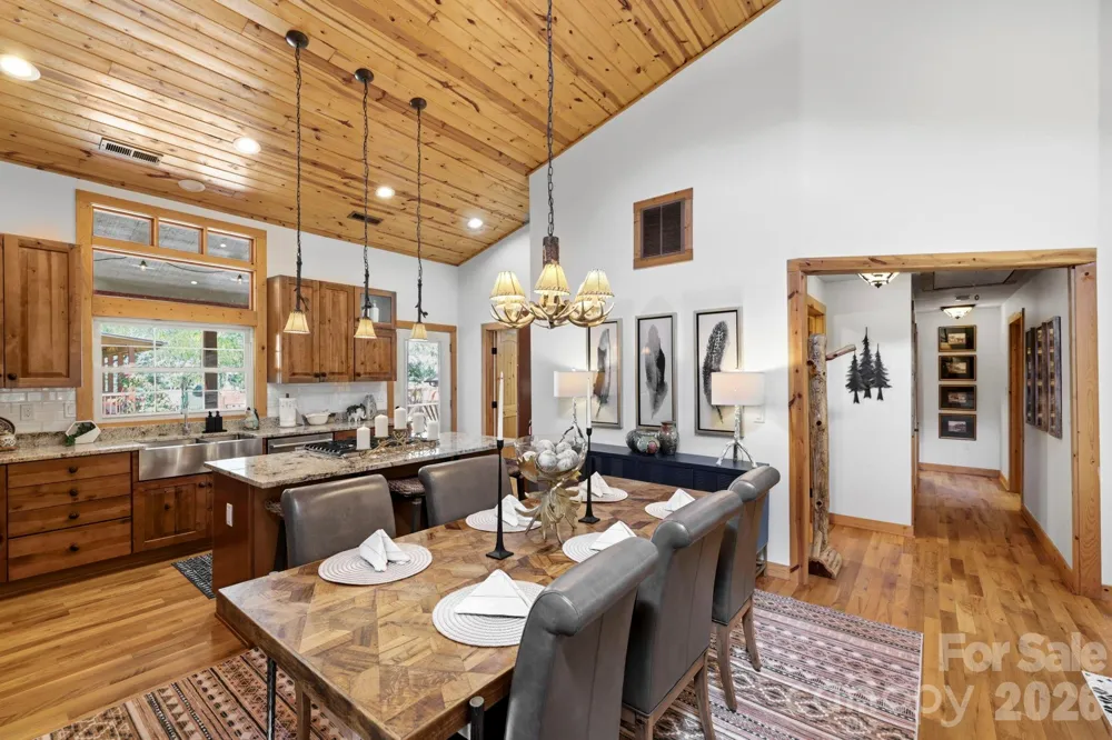 107 5th Street Black Mountain, NC 28711