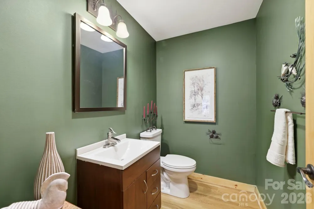 107 5th Street Black Mountain, NC 28711