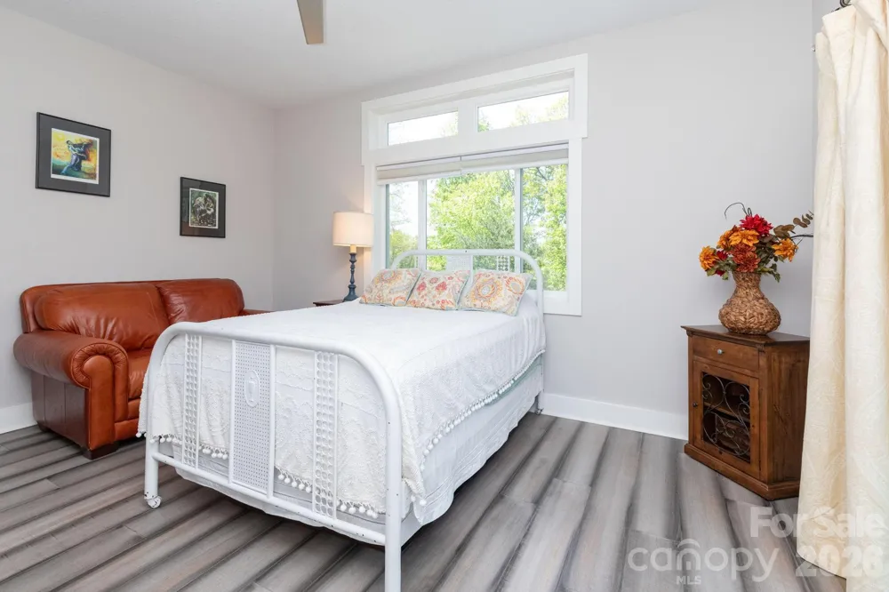 36 Spy Pointe Lane Fletcher, NC 28732