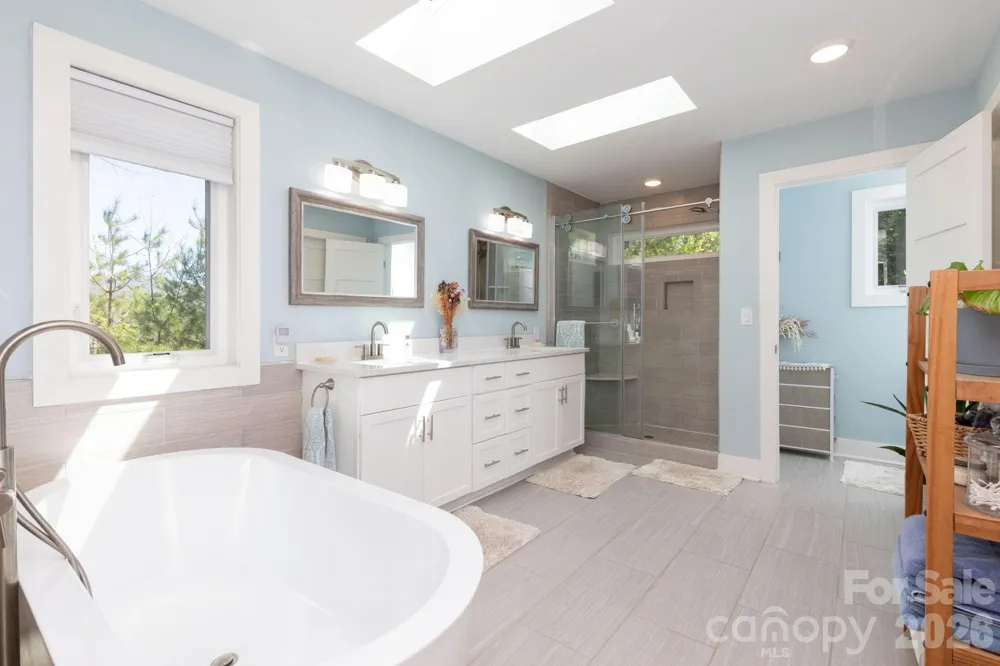 36 Spy Pointe Lane Fletcher, NC 28732
