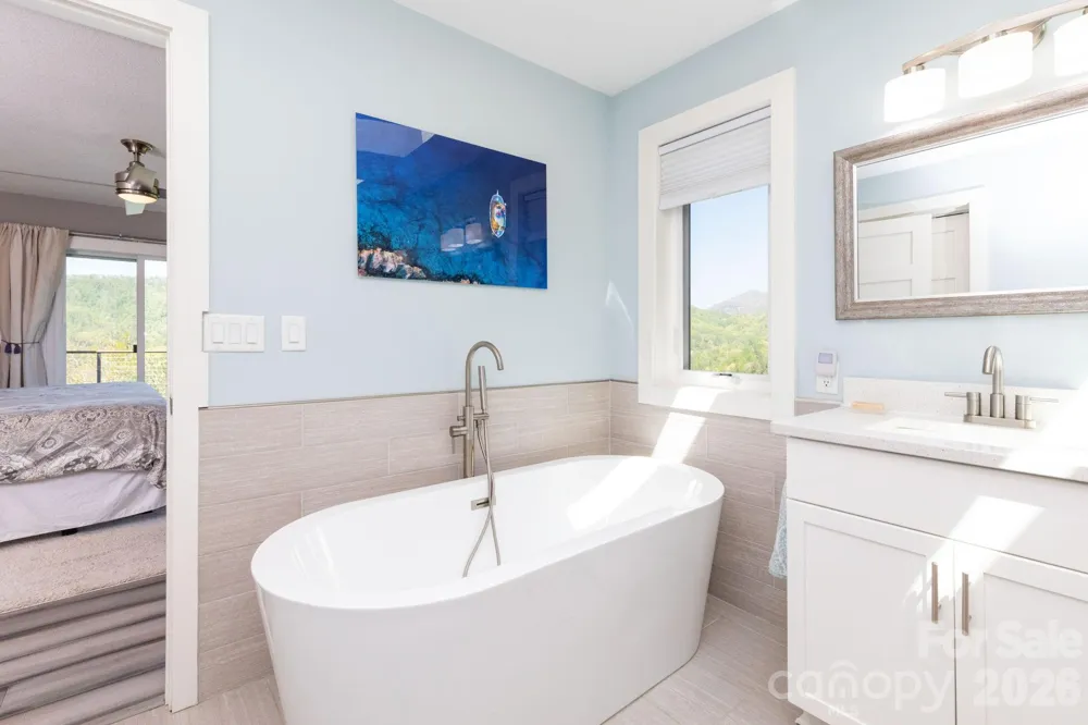 36 Spy Pointe Lane Fletcher, NC 28732