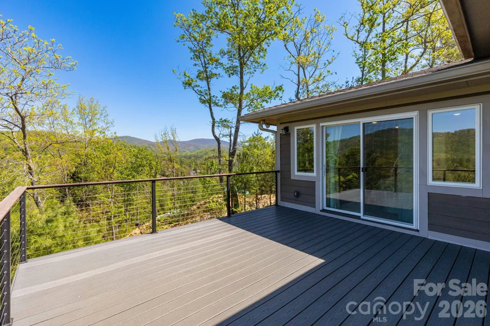 36 Spy Pointe Lane Fletcher, NC 28732