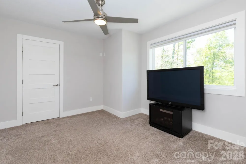 36 Spy Pointe Lane Fletcher, NC 28732