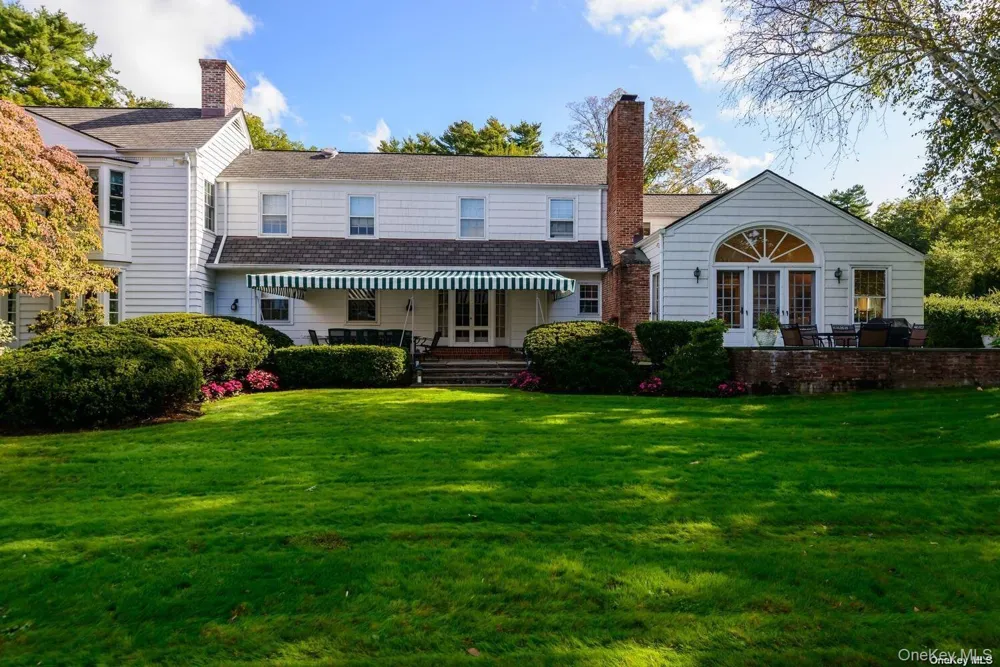 200 Cleft Road Mill Neck, NY 11765