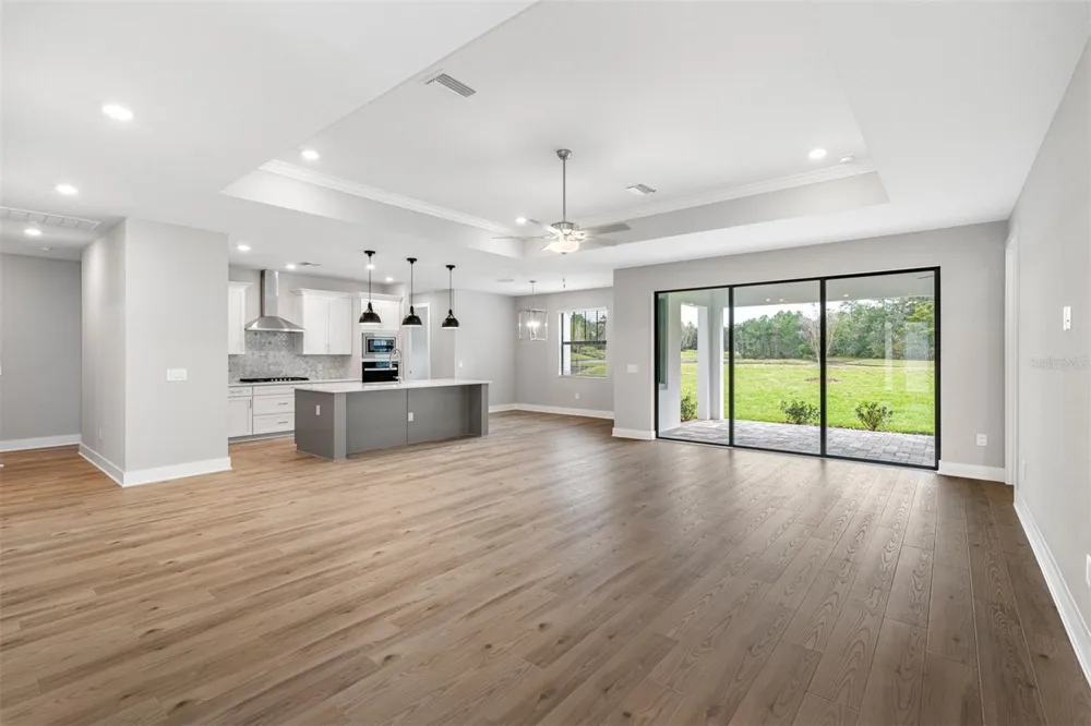 5934 SUMMIT VIEW DRIVE Brooksville, FL 34601