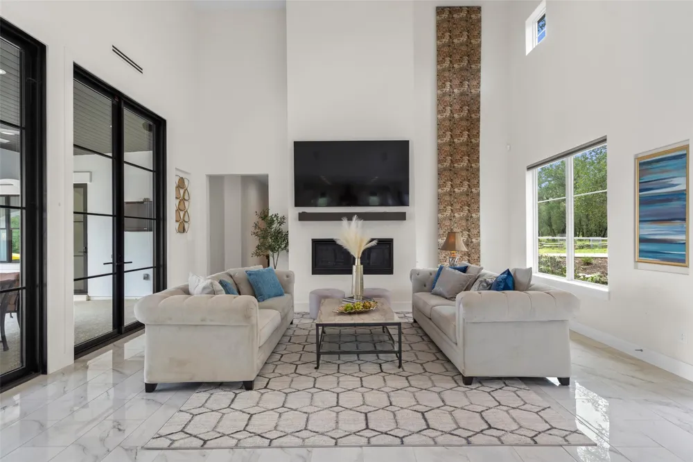 1805 Performer Road Spicewood, TX 78669