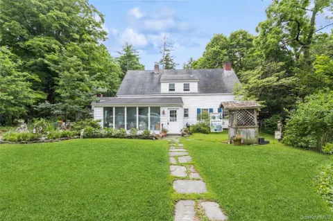 93 Widmer Road
