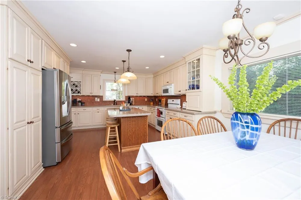 216 Juniper Circle Bermuda Run, NC 27006