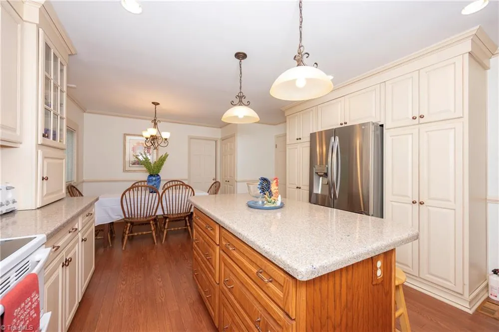 216 Juniper Circle Bermuda Run, NC 27006